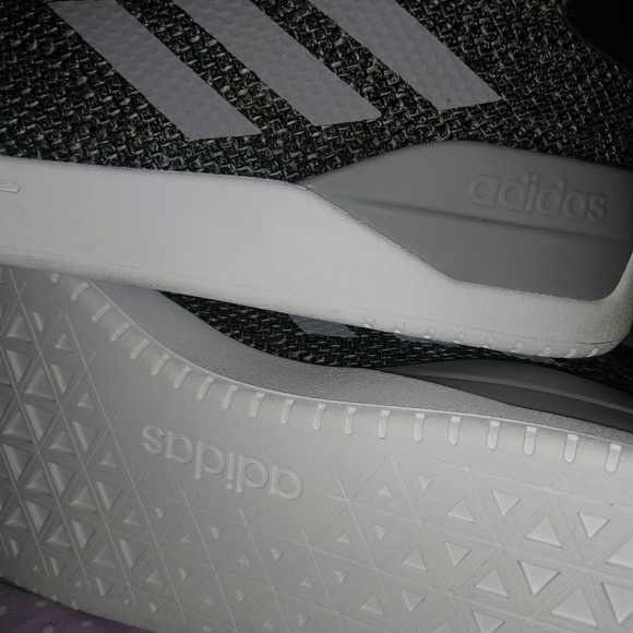 Adidas - Picture 4 of 4